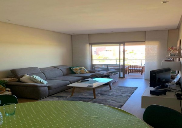 Superbe appartement vue Piscine à Prestigia Jad